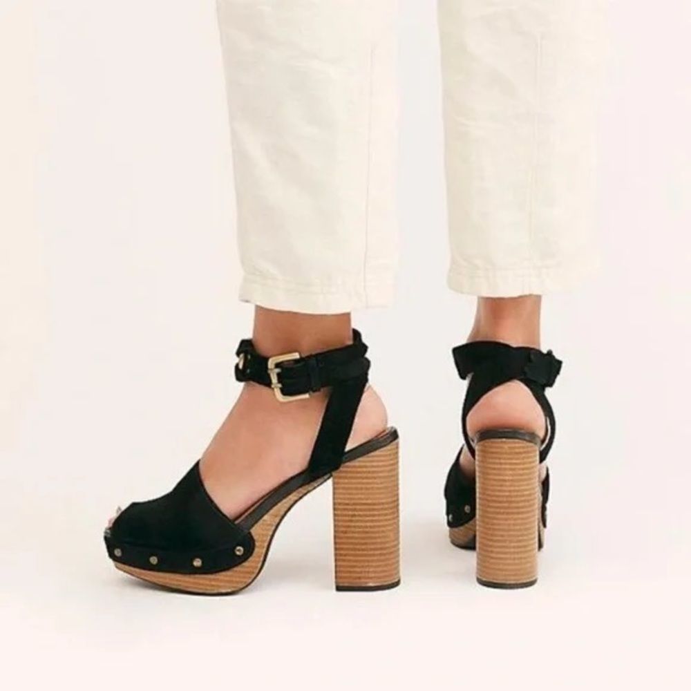 Free People Black Suede Peep Toe Platform Clog Sandals NWT, Size 7 - Picture 2 of 16